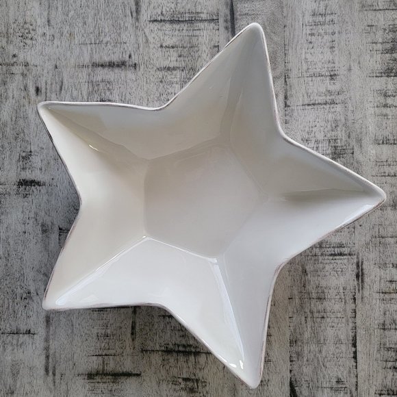 Pottery Barn Dining Pottery Barn Large Ceramic Star Shaped Ivory